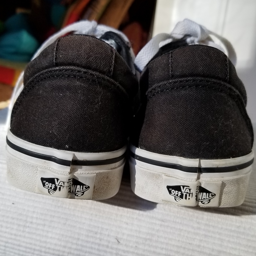 Classic Vans - Picture 4 of 6